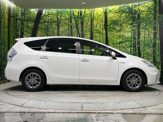 プリウスアルファ Ｓ　チューン　ブラック　純正ナビ　フルセグ　バックカメラ　ＬＥＤヘッド　オートライト　スマートキー　オートエアコン　革巻きステアリング　ステアリングスイッチ　アームレスト　シートリフター　電動格納ドアミラー　禁煙車　ＥＴＣ（45枚目）