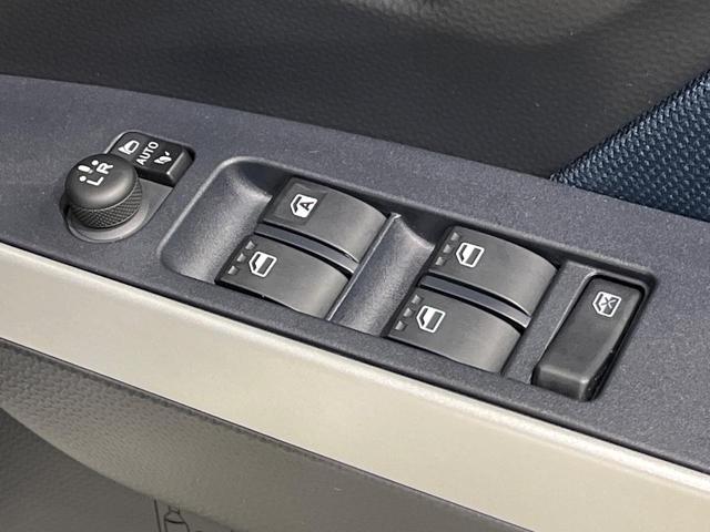 ルーミー カスタムG 後期 純正9型ディスプレイオーティオ バックカメラ アップルカープレイ スマートアシスト アダプティブクルーズ 両側電動スライドドア LEDヘッドライト オートライト ETC ドラレコ 禁煙車(40枚目)