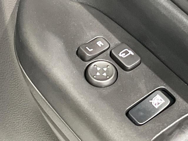 スペーシアギア ハイブリッドＸＺ　届出済未使用車　セーフティサポート　アダプティブクルーズ　両側電動ドア　ＬＥＤヘッドライト　オートライト　シートヒーター　スマートキー　ステアリングヒーター　革巻きステアリング　ルーフレール　禁煙車（39枚目）