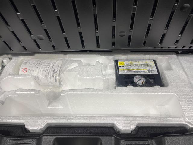 スペーシアギア ハイブリッドＸＺ　届出済未使用車　セーフティサポート　アダプティブクルーズ　両側電動ドア　ＬＥＤヘッドライト　オートライト　シートヒーター　スマートキー　ステアリングヒーター　革巻きステアリング　ルーフレール　禁煙車（50枚目）