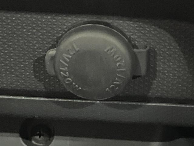 ソリオ Ｓ　両側電動ドア　純正ＣＤオーディオ　バックカメラ　ステアリングスイッチ　６スピーカー　革巻きステアリング　ＨＩＤヘッド　オートライト　スマートキー　オートエアコン　ＥＴＣ　電動ミラー　ウインカーミラー（31枚目）