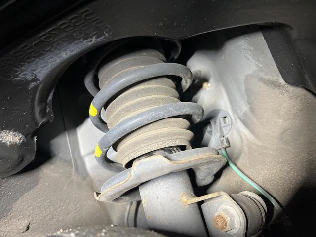 キャスト スタイルG SAIII SDナビTV バックカメラ スマートアシスト3 LEDヘッド オートライト LEDフォグ スマートキー 革巻きステアリング オートエアコン 純正15インチアルミ シートリフター 電動格納ドアミラー(20枚目)