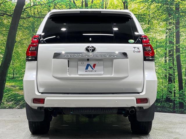 安心の最長１０年・走行無制限保証（有償）をご用意。保証内容も充実はもちろん、無料点検＆オイル交換や、年中無休の全国・２４時間ロードサービスも付帯されておりますのでご安心下さい。