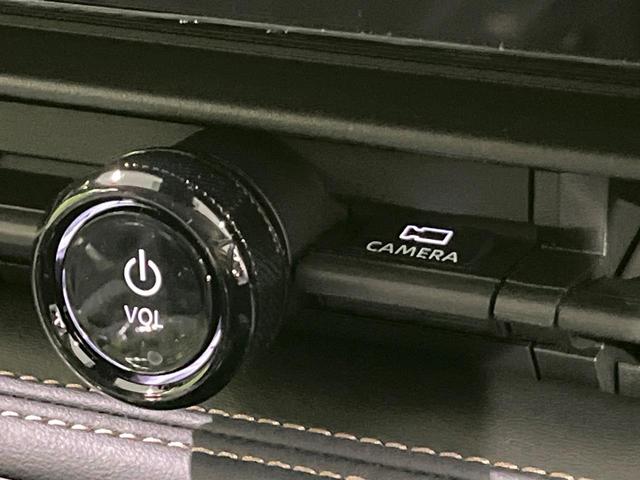 セレナ ｅ－パワー　ハイウェイスターＶ　登録済未使用車　１２．３型コネクトナビ　全周囲カメラ　プロパイロット　セーフティアシスト　ハンズフリー両側電動ドア　ＬＥＤヘッド　インテリキー　ドラレコ　ＥＴＣ　デジタルインナーミラー　ワイヤレス充電（28枚目）