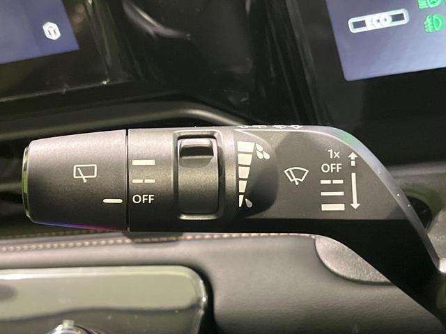 セレナ ｅ－パワー　ハイウェイスターＶ　登録済未使用車　１２．３型コネクトナビ　全周囲カメラ　プロパイロット　セーフティアシスト　ハンズフリー両側電動ドア　ＬＥＤヘッド　インテリキー　ドラレコ　ＥＴＣ　デジタルインナーミラー　ワイヤレス充電（33枚目）