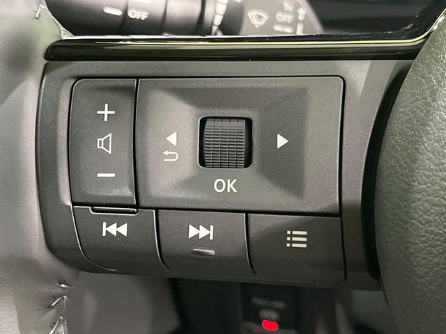 セレナ ｅ－パワー　ハイウェイスターＶ　登録済未使用車　１２．３型コネクトナビ　全周囲カメラ　プロパイロット　セーフティアシスト　ハンズフリー両側電動ドア　ＬＥＤヘッド　インテリキー　ドラレコ　ＥＴＣ　デジタルインナーミラー　ワイヤレス充電（36枚目）