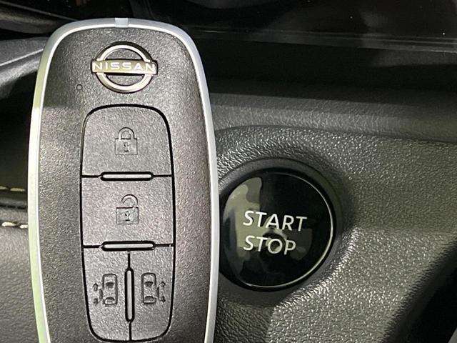 セレナ ｅ－パワー　ハイウェイスターＶ　登録済未使用車　１２．３型コネクトナビ　全周囲カメラ　プロパイロット　セーフティアシスト　ハンズフリー両側電動ドア　ＬＥＤヘッド　インテリキー　ドラレコ　ＥＴＣ　デジタルインナーミラー　ワイヤレス充電（41枚目）