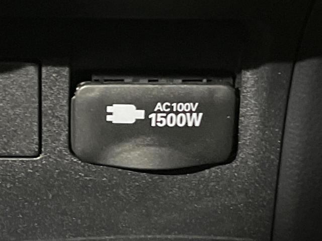 【１５００Ｗアクセサリーコンセント】消費電力１５００Ｗまでの家電が使えます。キャンプやスポーツ・アウトドアでのアクティビティはもちろん、災害・停電の際に大活躍♪