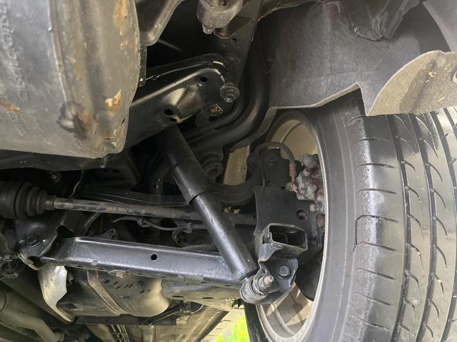 エクストレイル ２０Ｘｔｔ　エマージェンシーブレーキパッケージ　４ＷＤ　コネクトナビ　全周囲カメラ　パワーバックドア　ルーフレール　エマージェンシーブレーキ　クルーズコントロール　撥水シート　シートヒーター　パーキングアシスト　ＬＥＤヘッド　オートライト　禁煙車（22枚目）