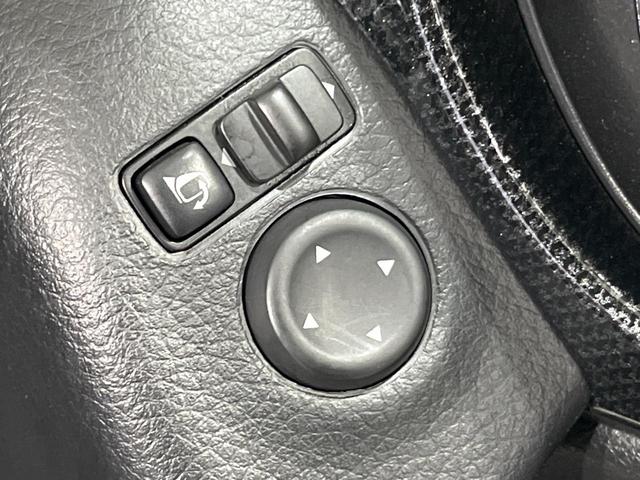 エクストレイル ２０Ｘｔｔ　エマージェンシーブレーキパッケージ　４ＷＤ　コネクトナビ　全周囲カメラ　パワーバックドア　ルーフレール　エマージェンシーブレーキ　クルーズコントロール　撥水シート　シートヒーター　パーキングアシスト　ＬＥＤヘッド　オートライト　禁煙車（38枚目）