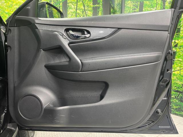 エクストレイル ２０Ｘｔｔ　エマージェンシーブレーキパッケージ　４ＷＤ　コネクトナビ　全周囲カメラ　パワーバックドア　ルーフレール　エマージェンシーブレーキ　クルーズコントロール　撥水シート　シートヒーター　パーキングアシスト　ＬＥＤヘッド　オートライト　禁煙車（39枚目）