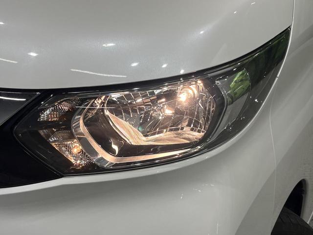 ルークス Ｘ　純正９型ナビ　全周囲カメラ　ハンズフリー片側電動スライド　エマージェンシーブレーキ　インテリキー　オートエアコン　ステアリングスイッチ　６スピーカー　アームレスト付きベンチシート　ハイビームアシスト（13枚目）