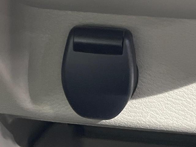 ルークス Ｘ　純正９型ナビ　全周囲カメラ　ハンズフリー片側電動スライド　エマージェンシーブレーキ　インテリキー　オートエアコン　ステアリングスイッチ　６スピーカー　アームレスト付きベンチシート　ハイビームアシスト（29枚目）