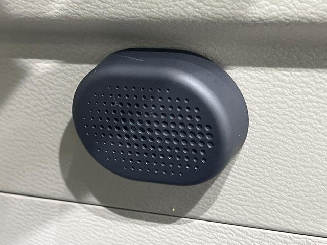 ルークス Ｘ　純正９型ナビ　全周囲カメラ　ハンズフリー片側電動スライド　エマージェンシーブレーキ　インテリキー　オートエアコン　ステアリングスイッチ　６スピーカー　アームレスト付きベンチシート　ハイビームアシスト（35枚目）