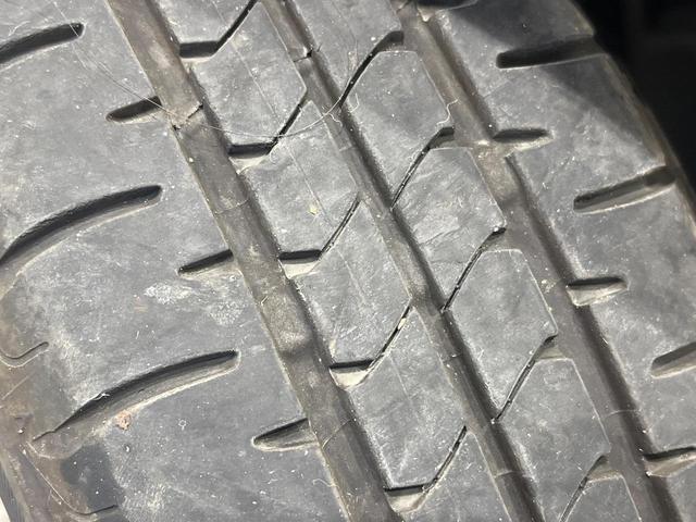 ルークス Ｘ　純正９型ナビ　全周囲カメラ　ハンズフリー片側電動スライド　エマージェンシーブレーキ　インテリキー　オートエアコン　ステアリングスイッチ　６スピーカー　アームレスト付きベンチシート　ハイビームアシスト（52枚目）