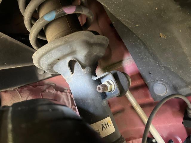 N-WGNカスタム G・ターボパッケージ 衝突軽減 SDナビ フルセグTV バックカメラ クルーズコントロール HIDヘッドライト オートライト スマートキー アイドリングストップ ドラレコ ETC 革巻きステアリング パドルシフト 禁煙車(20枚目)