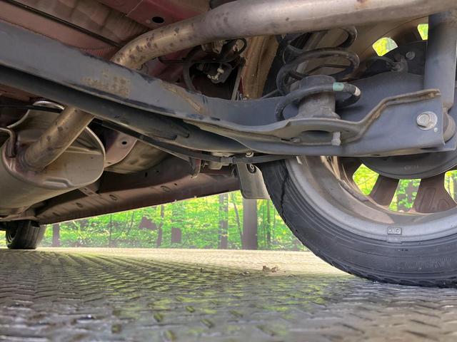 N-WGNカスタム G・ターボパッケージ 衝突軽減 SDナビ フルセグTV バックカメラ クルーズコントロール HIDヘッドライト オートライト スマートキー アイドリングストップ ドラレコ ETC 革巻きステアリング パドルシフト 禁煙車(22枚目)