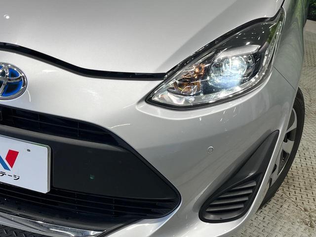 アクア Ｓスタイルブラック　後期　純正ナビＴＶ　バックカメラ　セーフティセンス　クリアランスソナー　パーキングサポートブレーキ　ＬＥＤヘッド　オートライト　スマートキー　ドラレコ　ＥＴＣ　アームレスト　オートエアコン　禁煙車（13枚目）