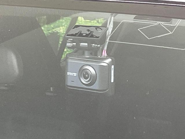 アクア Ｓスタイルブラック　後期　純正ナビＴＶ　バックカメラ　セーフティセンス　クリアランスソナー　パーキングサポートブレーキ　ＬＥＤヘッド　オートライト　スマートキー　ドラレコ　ＥＴＣ　アームレスト　オートエアコン　禁煙車（26枚目）