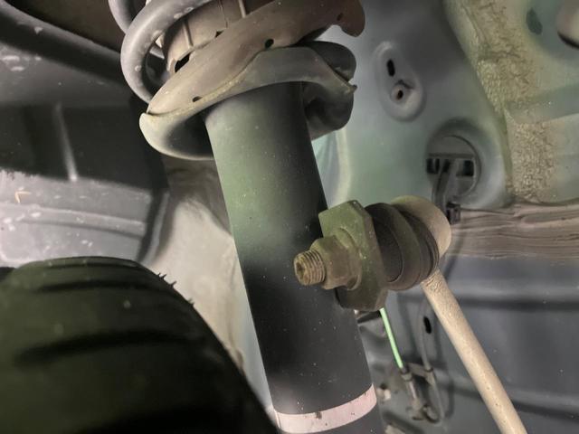 タンク カスタムＧ－Ｔ　ターボ　ＳＤナビ　フルセグ　バックカメラ　スマートアシスト２　両側電動ドア　クルーズコントロール　ＬＥＤヘッド　オートライト　シートヒーター　スマートキー　革巻きステアリング　ステアリングスイッチ（20枚目）