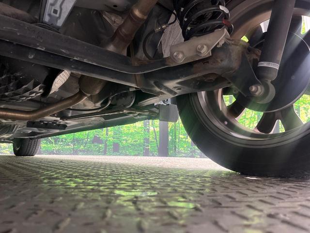 タンク カスタムＧ－Ｔ　ターボ　ＳＤナビ　フルセグ　バックカメラ　スマートアシスト２　両側電動ドア　クルーズコントロール　ＬＥＤヘッド　オートライト　シートヒーター　スマートキー　革巻きステアリング　ステアリングスイッチ（23枚目）