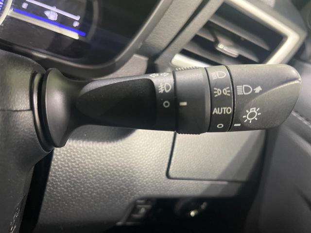 タンク カスタムＧ－Ｔ　ターボ　ＳＤナビ　フルセグ　バックカメラ　スマートアシスト２　両側電動ドア　クルーズコントロール　ＬＥＤヘッド　オートライト　シートヒーター　スマートキー　革巻きステアリング　ステアリングスイッチ（33枚目）