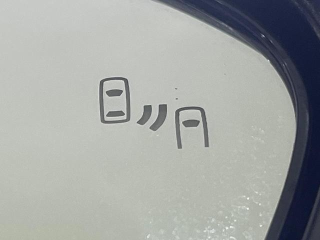 ヤリスクロス Ｚ　純正８型ディスプレイオーディオ　バックカメラ　ドラレコ　ＥＴＣ　セーフティセンス　レーダークルーズ　ブラインドスポットモニター　ＬＥＤヘッド　オートライト　パワーシート　シートヒーター　スマートキー（4枚目）