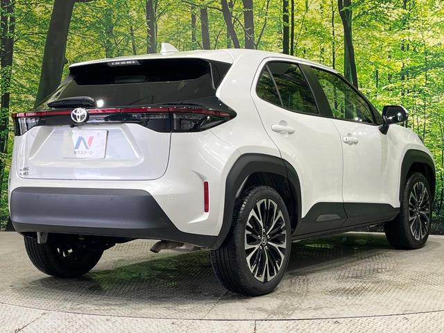 ヤリスクロス Ｚ　純正８型ディスプレイオーディオ　バックカメラ　ドラレコ　ＥＴＣ　セーフティセンス　レーダークルーズ　ブラインドスポットモニター　ＬＥＤヘッド　オートライト　パワーシート　シートヒーター　スマートキー（17枚目）