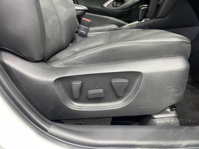 ヤリスクロス Ｚ　純正８型ディスプレイオーディオ　バックカメラ　ドラレコ　ＥＴＣ　セーフティセンス　レーダークルーズ　ブラインドスポットモニター　ＬＥＤヘッド　オートライト　パワーシート　シートヒーター　スマートキー（42枚目）