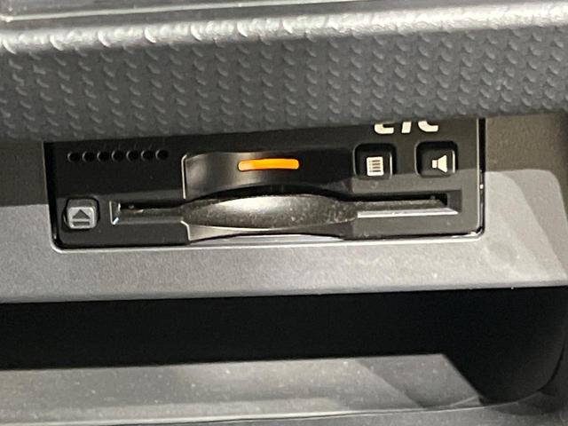 ハスラー Ｇ　純正ナビＴＶ　デュアルカメラブレーキサポート　車線逸脱警報　シートヒーター　スマートキー　アイドリングストップ　Ｓ－エネチャージ　オートエアコン　シートリフター　シートバックテーブル　禁煙車　ＥＴＣ（7枚目）