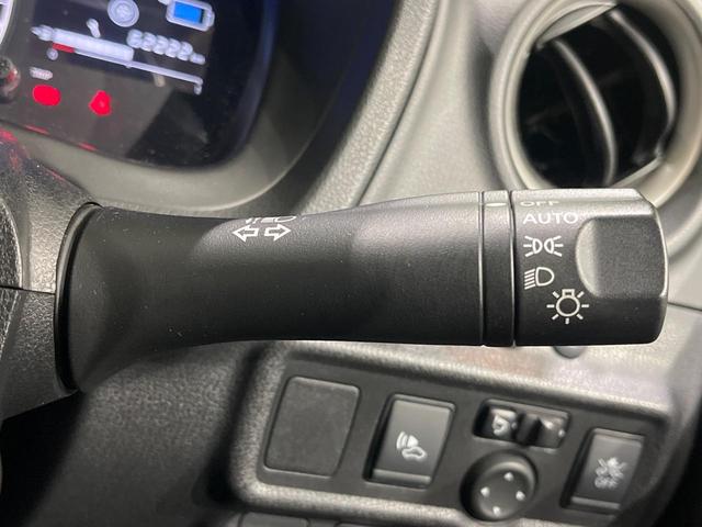 ノート ｅ－パワー　Ｘ　純正ナビ　全周囲カメラ　エマージェンシーブレーキ　前後ソナー　ＬＥＤヘッドライト　オートライト　インテリキー　デジタルインナーミラー　ドラレコ　ＥＴＣ　オートエアコン　シートリフター　車線逸脱警報（32枚目）