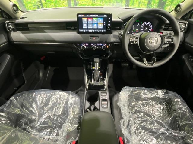 ヴェゼル ｅ：ＨＥＶ　Ｚ　登録済未使用車　９型コネクトナビ　マルチビューカメラ　ハンズフリーパワーバックドア　ホンダセンシング　アダプティブクルーズ　ブラインドスポットモニター　ＬＥＤヘッド　シーケンシャルターン　スマートキー（2枚目）