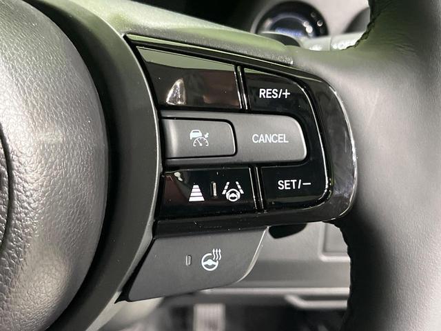 ヴェゼル ｅ：ＨＥＶ　Ｚ　登録済未使用車　９型コネクトナビ　マルチビューカメラ　ハンズフリーパワーバックドア　ホンダセンシング　アダプティブクルーズ　ブラインドスポットモニター　ＬＥＤヘッド　シーケンシャルターン　スマートキー（6枚目）