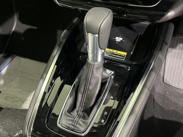 ヴェゼル ｅ：ＨＥＶ　Ｚ　登録済未使用車　９型コネクトナビ　マルチビューカメラ　ハンズフリーパワーバックドア　ホンダセンシング　アダプティブクルーズ　ブラインドスポットモニター　ＬＥＤヘッド　シーケンシャルターン　スマートキー（23枚目）