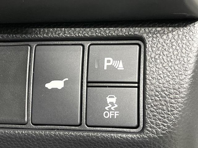 ヴェゼル ｅ：ＨＥＶ　Ｚ　登録済未使用車　９型コネクトナビ　マルチビューカメラ　ハンズフリーパワーバックドア　ホンダセンシング　アダプティブクルーズ　ブラインドスポットモニター　ＬＥＤヘッド　シーケンシャルターン　スマートキー（42枚目）