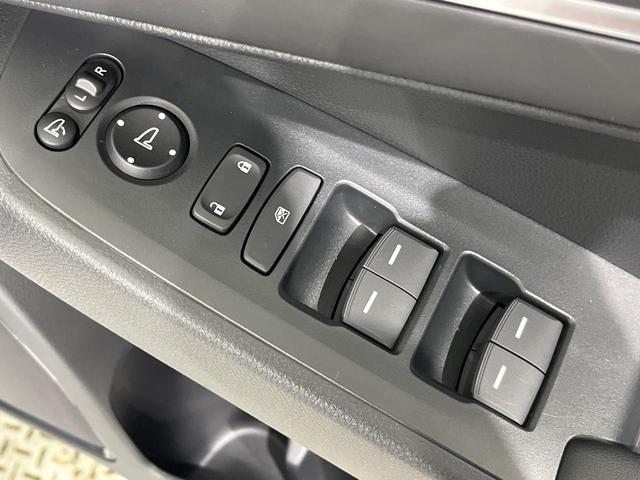 ヴェゼル ｅ：ＨＥＶ　Ｚ　登録済未使用車　９型コネクトナビ　マルチビューカメラ　ハンズフリーパワーバックドア　ホンダセンシング　アダプティブクルーズ　ブラインドスポットモニター　ＬＥＤヘッド　シーケンシャルターン　スマートキー（45枚目）