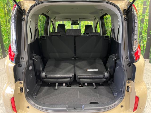 シエンタ ハイブリッドＺ　改良後　登録済未使用車　１０．５型ナビ　全周囲カメラ　ＥＴＣ　ドラレコ　ハンズフリー両側電動　セーフティセンス　レーダークルーズ　ブラインドスポットモニター　ＬＥＤヘッド　スマートキー　オートライト（11枚目）