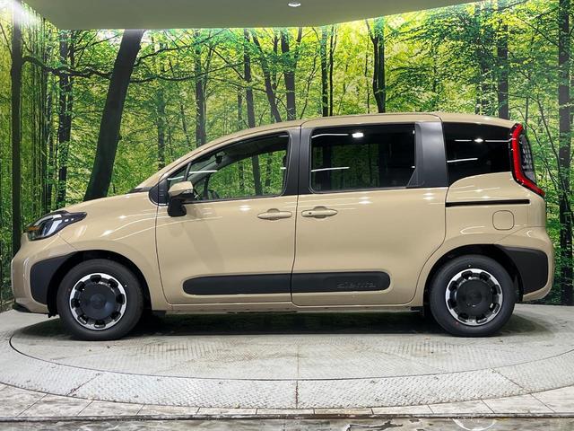 シエンタ ハイブリッドＺ　改良後　登録済未使用車　１０．５型ナビ　全周囲カメラ　ＥＴＣ　ドラレコ　ハンズフリー両側電動　セーフティセンス　レーダークルーズ　ブラインドスポットモニター　ＬＥＤヘッド　スマートキー　オートライト（54枚目）