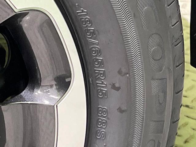 シエンタ ハイブリッドＺ　改良後　登録済未使用車　１０．５型ナビ　全周囲カメラ　ＥＴＣ　ドラレコ　ハンズフリー両側電動　セーフティセンス　レーダークルーズ　ブラインドスポットモニター　ＬＥＤヘッド　スマートキー　オートライト（56枚目）