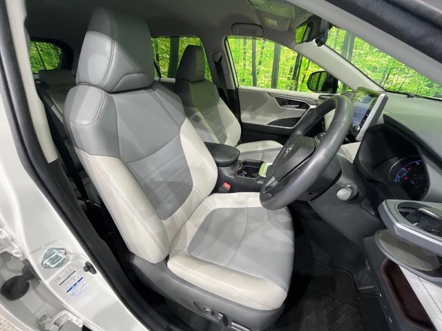 ＲＡＶ４ ハイブリッドＧ　４ＷＤ　モデリスタエアロ　純正９型ＤＡ　全周囲カメラ　デジタルインナーミラー　ハンズフリーパワーバックドア　セーフティセンス　レーダークルーズ　ブラインドスポット　パワーシート　シートヒーター　禁煙車（8枚目）