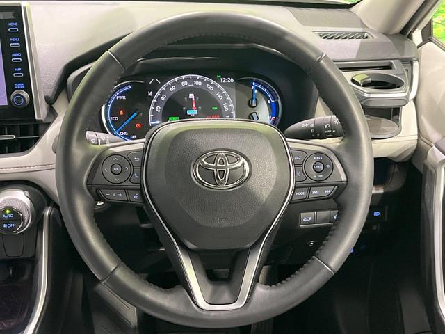 ＲＡＶ４ ハイブリッドＧ　４ＷＤ　モデリスタエアロ　純正９型ＤＡ　全周囲カメラ　デジタルインナーミラー　ハンズフリーパワーバックドア　セーフティセンス　レーダークルーズ　ブラインドスポット　パワーシート　シートヒーター　禁煙車（11枚目）