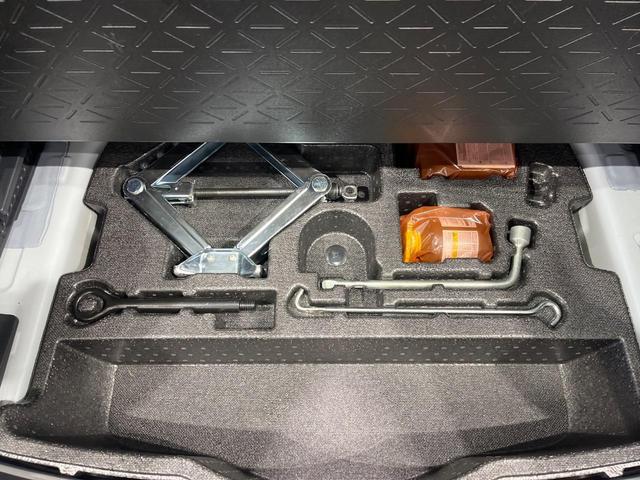 ＲＡＶ４ ハイブリッドＧ　４ＷＤ　モデリスタエアロ　純正９型ＤＡ　全周囲カメラ　デジタルインナーミラー　ハンズフリーパワーバックドア　セーフティセンス　レーダークルーズ　ブラインドスポット　パワーシート　シートヒーター　禁煙車（53枚目）