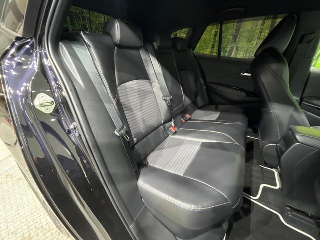 カローラツーリング ハイブリッド　ダブルバイビー　改良後　純正１０．５型ナビ　バックカメラ　ブラインドスポットモニター　パーキングサポートブレーキ　シートヒーター　ステアリングヒーター　ヘッドアップディスプレイ　１２．３型カラーメーター　ＬＥＤヘッド（9枚目）