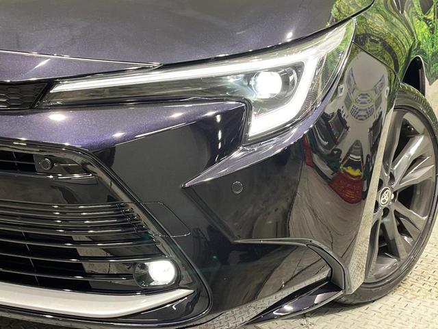 カローラツーリング ハイブリッド　ダブルバイビー　改良後　純正１０．５型ナビ　バックカメラ　ブラインドスポットモニター　パーキングサポートブレーキ　シートヒーター　ステアリングヒーター　ヘッドアップディスプレイ　１２．３型カラーメーター　ＬＥＤヘッド（12枚目）