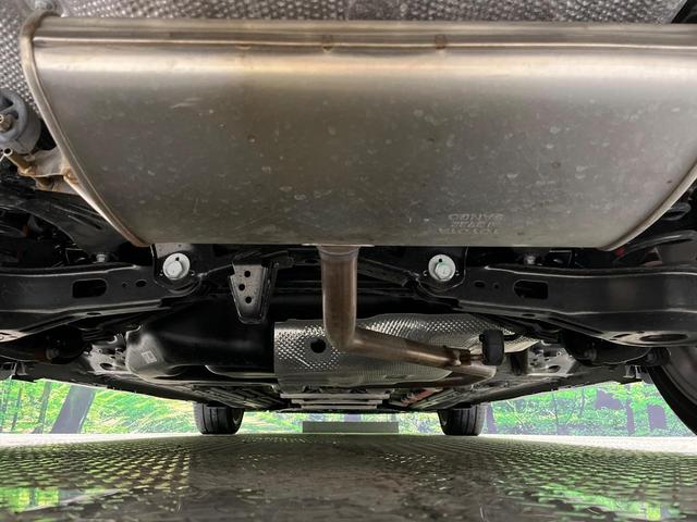 カローラツーリング ハイブリッド　ダブルバイビー　改良後　純正１０．５型ナビ　バックカメラ　ブラインドスポットモニター　パーキングサポートブレーキ　シートヒーター　ステアリングヒーター　ヘッドアップディスプレイ　１２．３型カラーメーター　ＬＥＤヘッド（19枚目）