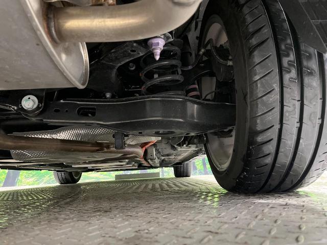 カローラツーリング ハイブリッド　ダブルバイビー　改良後　純正１０．５型ナビ　バックカメラ　ブラインドスポットモニター　パーキングサポートブレーキ　シートヒーター　ステアリングヒーター　ヘッドアップディスプレイ　１２．３型カラーメーター　ＬＥＤヘッド（23枚目）