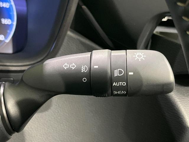 カローラツーリング ハイブリッド　ダブルバイビー　改良後　純正１０．５型ナビ　バックカメラ　ブラインドスポットモニター　パーキングサポートブレーキ　シートヒーター　ステアリングヒーター　ヘッドアップディスプレイ　１２．３型カラーメーター　ＬＥＤヘッド（32枚目）