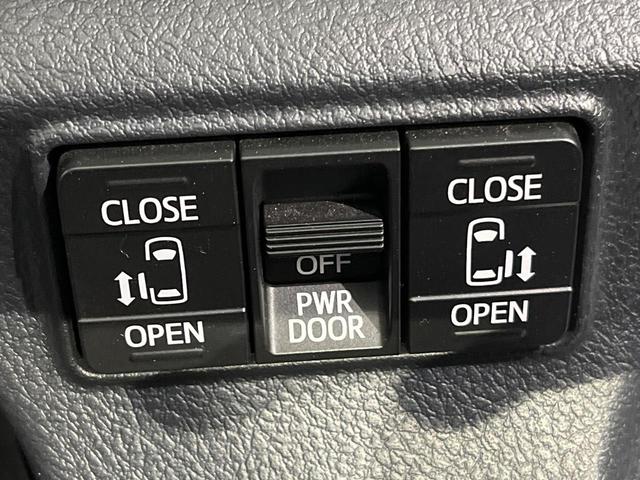 シエンタ ハイブリッドＧ　クエロ　後期　純正ナビ　全周囲カメラ　１２．１型純正後席モニター　セーフティセンス　クリアランスソナー　クルーズコントロール　両側電動スライド　オートレベリング機能付ＬＥＤヘッド　オートライト　スマートキー（4枚目）