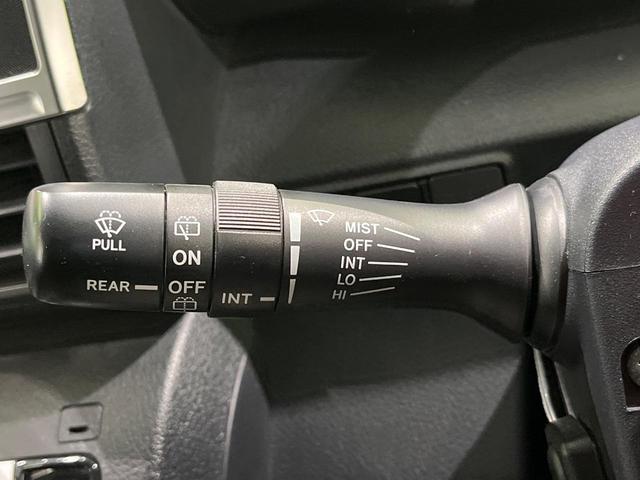 シエンタ ハイブリッドＧ　クエロ　後期　純正ナビ　全周囲カメラ　１２．１型純正後席モニター　セーフティセンス　クリアランスソナー　クルーズコントロール　両側電動スライド　オートレベリング機能付ＬＥＤヘッド　オートライト　スマートキー（33枚目）