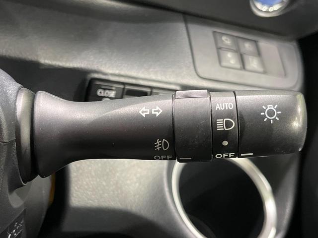 シエンタ ハイブリッドＧ　クエロ　後期　純正ナビ　全周囲カメラ　１２．１型純正後席モニター　セーフティセンス　クリアランスソナー　クルーズコントロール　両側電動スライド　オートレベリング機能付ＬＥＤヘッド　オートライト　スマートキー（34枚目）